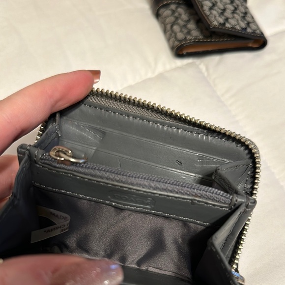 Coach Metallic Leather Wallet - Picture 3 of 5